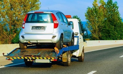 Araç Kurtarma: Zorlu Durumlar İçin Hızlı Yardım