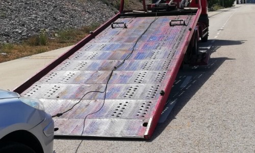 Levent En Yakın Çekici: Anında Çekici Yardımı Alın