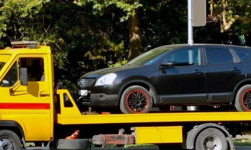 Şehirler Arası Çekici: Uzak Mesafelere Güvenli Araç Taşıma